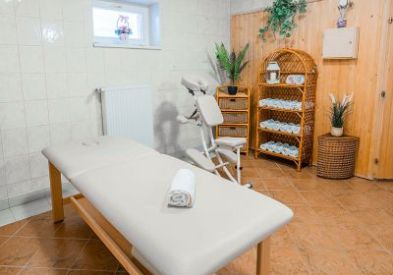 Masaż - Boglárka Panzió és Étterem - Mezőkövesd ?>